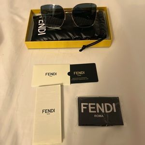 SOLD Unisex sunglasses square 59mm , Fendi